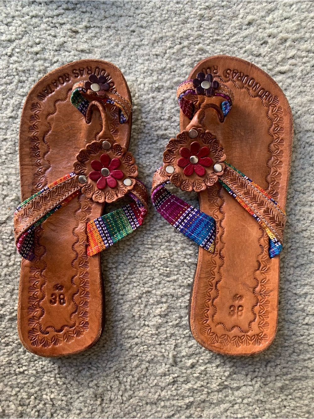 Handcrafted Multicolor Leather Flower Thong Sandals - Size 38